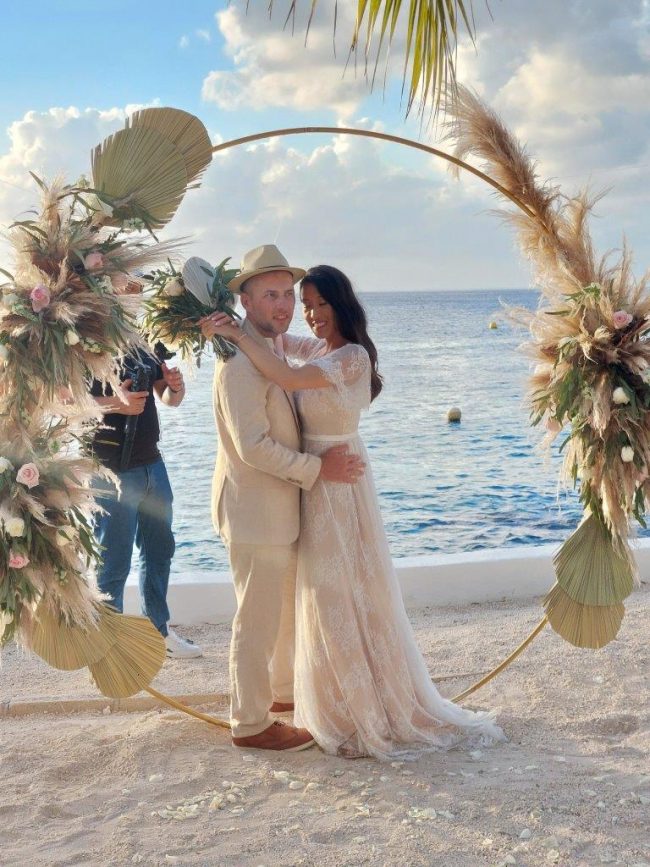 bridal-couple-boho-mexico